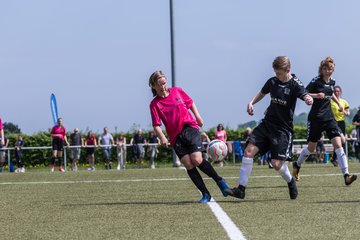 Bild 130 - B-Juniorinnen Pokalfinale SV Henstedt Ulzburg - SG Holstein Sued : 2:0